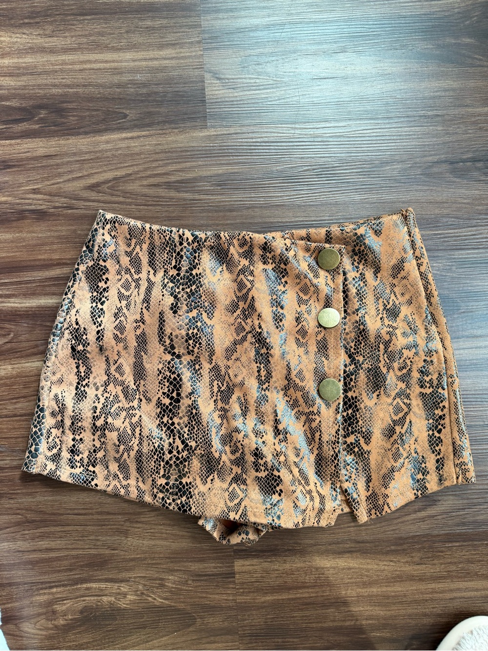 Haute Monde Tan & Black Snake-Print High-Waist Shorts with Button Detail